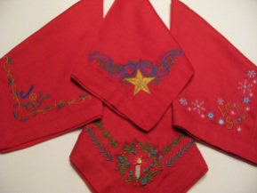 4-red-xmas-napkins